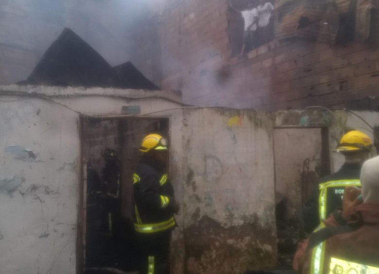 Incendio destruyó siete casas en el municipio de Bello