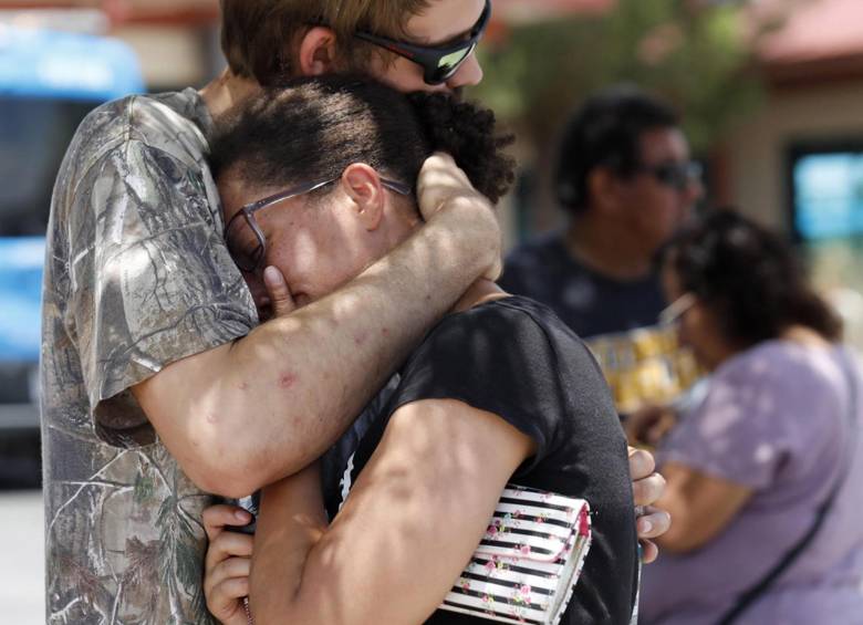 Cuando empezaron los disparos había entre 1000 y 3000 clientes dentro del supermercado. AFP