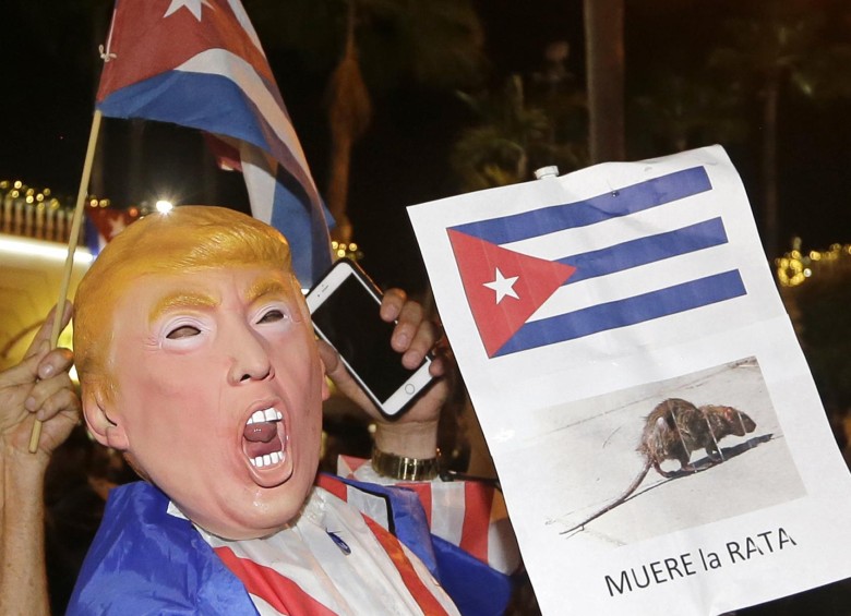 El electo presidente de Estados Unidos, Donald Trump, fue muy mentado por quienes celebraron la muerte de Fidel Castro. FOTO AP