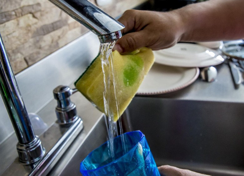 La falla llevó a la interrupción del servicio de agua potable. Imagen de referencia. Foto: Juan Antonio Sánchez Ocampo