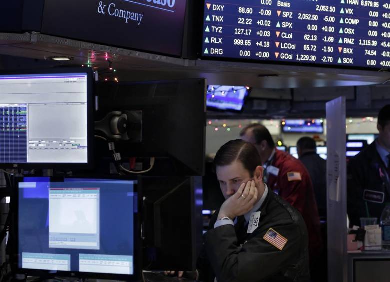 El precio del crudo bajó 2,88 dólares (4,5% ) para ubicarse en 60,94 dólares por barril en el mercado bursátil de Nueva York. FOTO AP