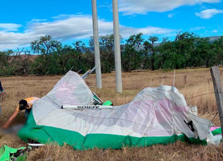 Una nave aeroliviana se accidentó en Villa de Leyva, el piloto murió. FOTO: Cortesía