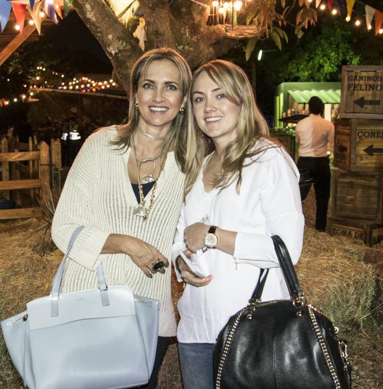Ruth Alzate y Paulina Jaramillo. Foto Cámara Lúcida.