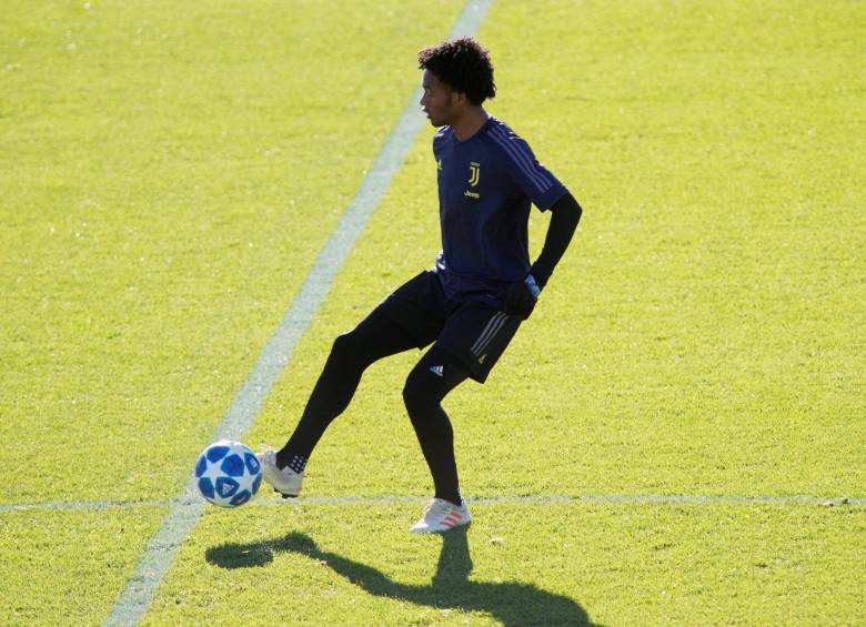 Juan Guillermo Cuadrado se mantiene en la Champions con su Juventus. FOTO REUTERS