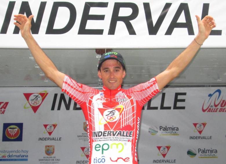 Lorena Vargas y Óscar Sevilla, flamantes campeones de la Vuelta al Valle. FOTO COLPRENSA