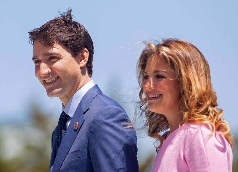La primera dama de Canadá, Sophie Gregoire Trudeau, junto a su esposo, Justin Trudeau. FOTO AFP