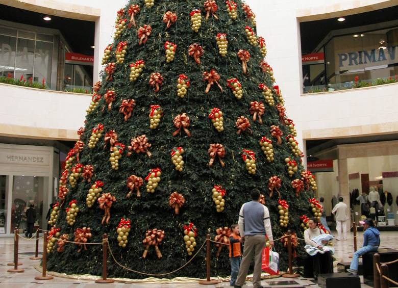 Para que no se la gaste toda en diciembre