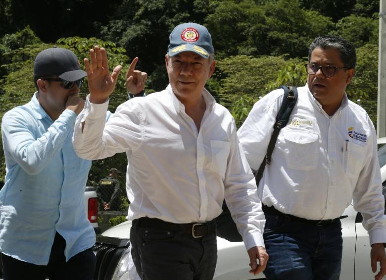 El primer mandatario a su llegada. FOTO JUAN ANTONIO SÁNCHEZ