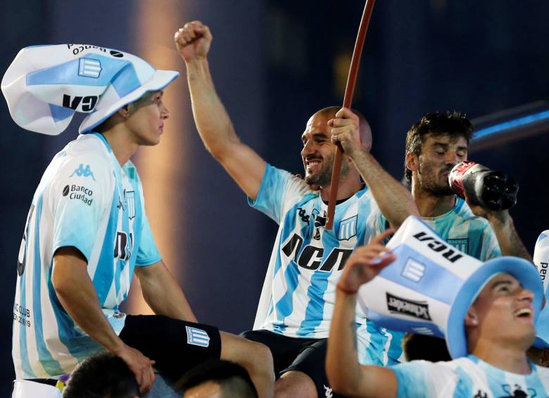 La fiesta de Racing, el flamante campeón del fútbol argentino