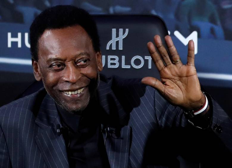 Pele en París durante una reunión con Mbappé para un tema publicitario. FOTO AFP