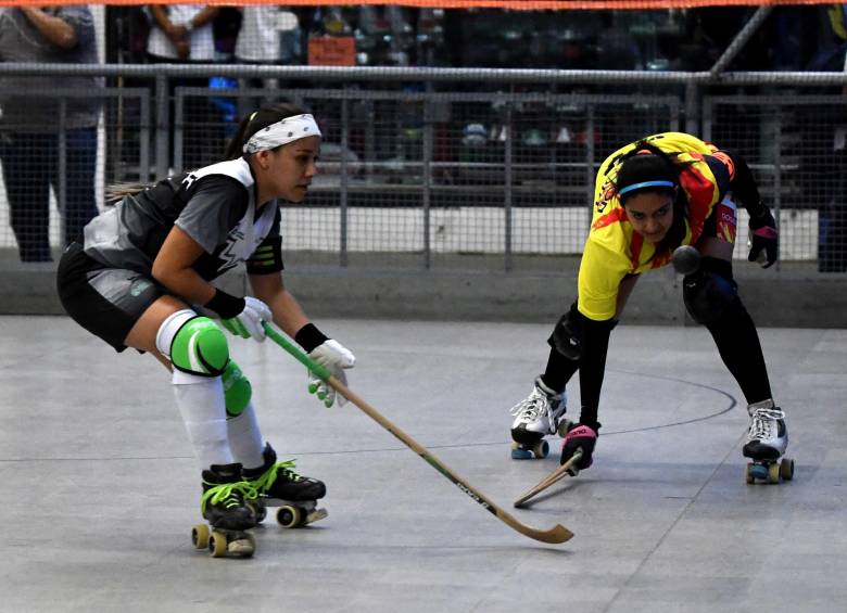 Las damas de Antioquia siguen su paso firme en busca de retener el título alcanzado el año pasado en Manizales. FOTO CORTESÍA - FEDEPATÍN