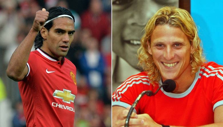 El delantero uruguayo Diego Forlán dedicó su primera columna en el diario The National, al delantero colombiano Radamel Falcao. FOTO ARCHIVO