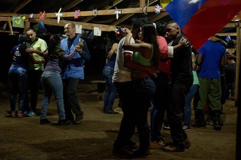 Esta imagen fue tomada el pasado 31 de diciembre en la celebración de año nuevo de las Farc en Guajira. FOTO Efe