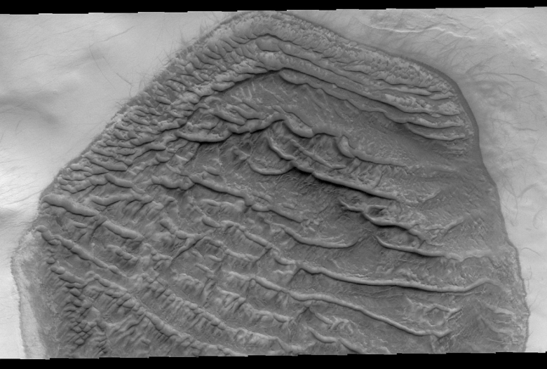 Vista parcial del campo de dunas hexagonal al sur de Marte. Foto NASA/JPL-Caltech/Arizona State University.