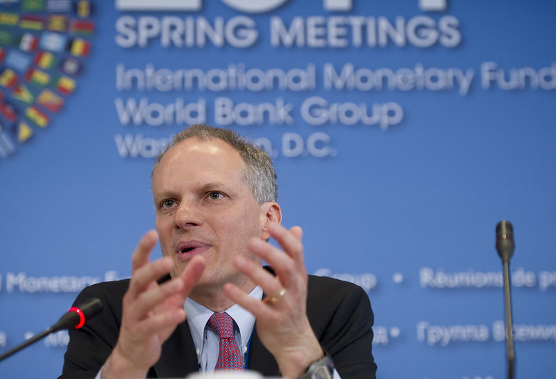 Alejandro Werner es el director del Fondo Monetario Internacional para el hemisferio occidental, quien soporta las nuevas proyecciones de la entidad en junio. FOTO FMI