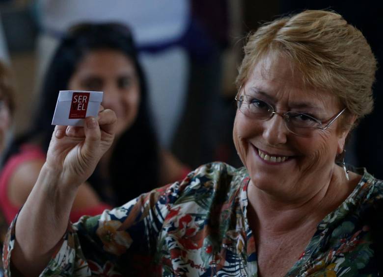 La Fuerza de la Mayoría, coalición de partidos afines a la mandataria saliente, fracasó en noviembre en su intento de asegurar la continuidad en Chile. FOTO AFP