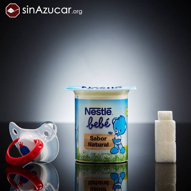 Un yogur Nestle para bebés tiene 9 gramos de azúcar tiene 2,5 terrones de endulzante. FOTO Cortesía Antonio Estrada 