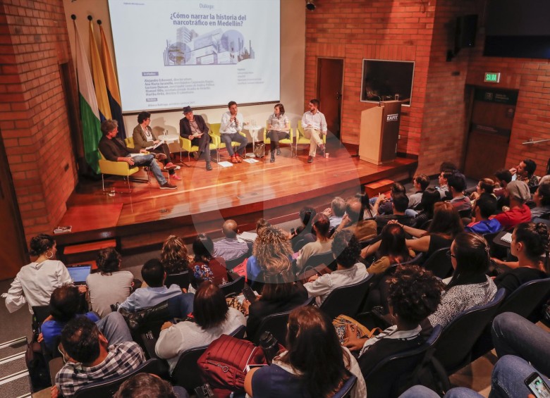 El foro tenía como objetivo la discusión de cómo debe abordarse la narrativa de la memoria en Medellín. FOTO Róbinson Sáenz