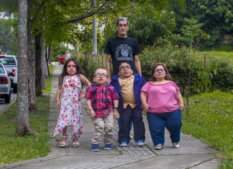 A Medellín le falta altura en el trato para los de talla baja