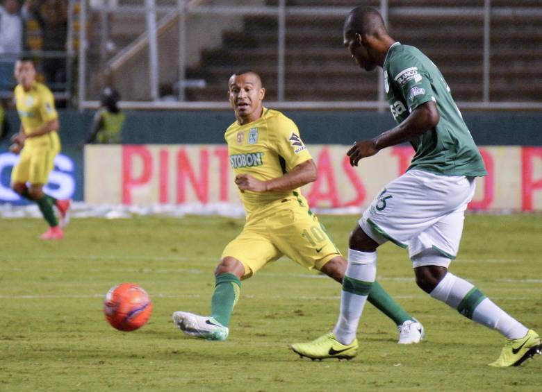 Noche aciaga para el creativo Macnelly Torres, quien no fue el hombre sobre quien gira andamiaje verde. 