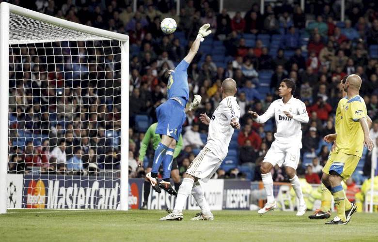 Reuters - El Madrid sorte&#243; la serie con marcador global de 8-2.