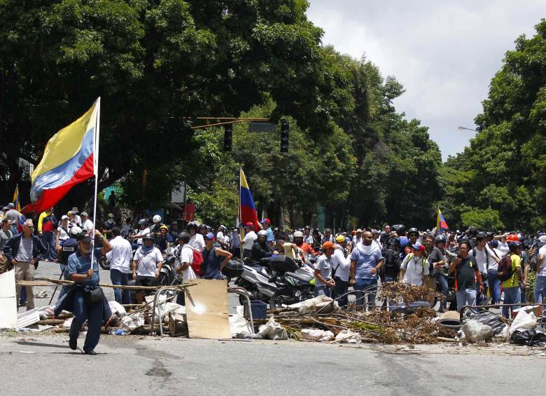 Denuncian 5 muertos más que reporte oficial tras elecciones
