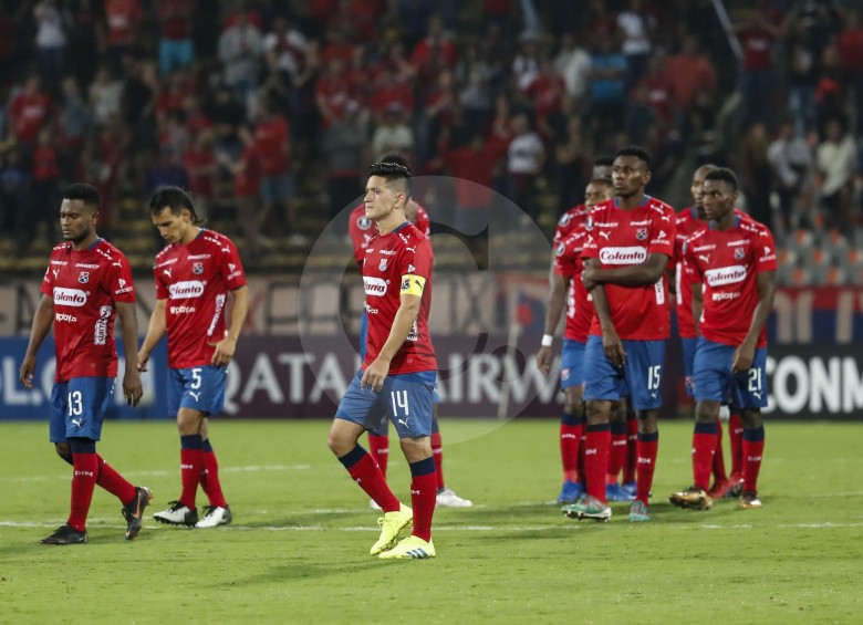 Este modelo 2019 del equipo dirigido por Octavio Zambrano no gusta. Poco libreto se le ve al equipo rojo en la cancha. El gran dolor de cabeza sigue siendo la defensa. FOTO róbinson sáenz 