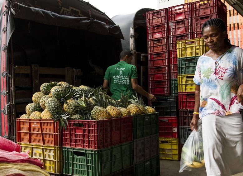 Según el Dane los alimentos han presionado la variación de la inflación entre enero y agosto de este año. Foto: Camilo Suárez