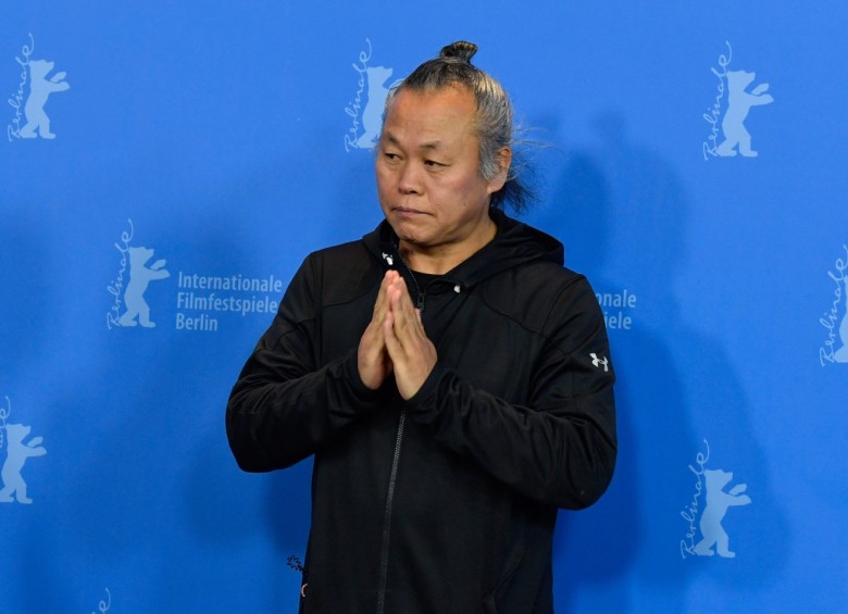 El cineasta surcoreano Kim Ki-duk en la presentación de la película “Human, Space, Time and Human” presentada durante la 68 edición de la Berlinale, en febrero de 2018. Foto: AFP 