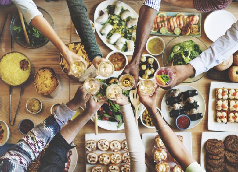 En los restaurantes participantes de Medellín Gourmet hay menús de $59.000 y $109.000, para dos personas, e incluyen una entrada, dos platos fuertes, un postre y dos copas de vino. FOTO sstock