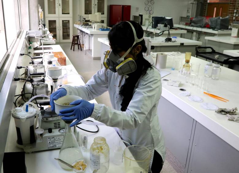 Las respuestas creativas a los problemas deben de ser fortalezas de los ingenieros. Su capacidad de innovar los hace fuertes al aspirar a puestos laborales. FOTO Julio César Herrera