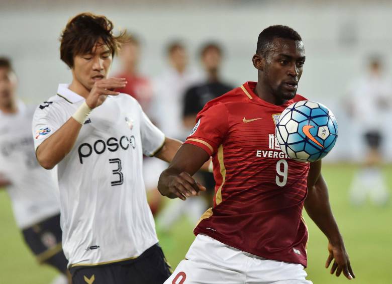 Dos tantos del brasileño Ricardo Goulart le dieron la victoria al Guangzhou Evergrande de Luiz Felipe Scolari en la Supercopa china, al imponerse por 2-0 al Jiangsu Suning. FOTO AFP