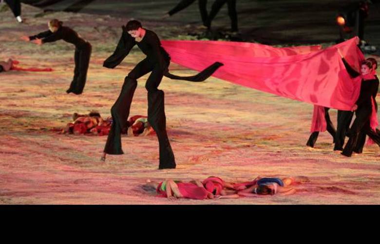 - Como todos los años, por esta época Milán se convierte en la capital del diseño.