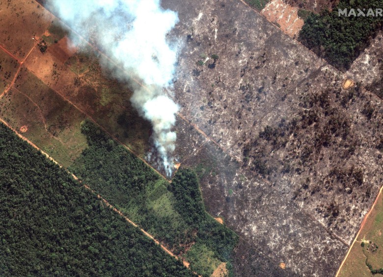 Un satélite muestra un incendio en la selva Amazónica en Rondonia, Brasil. FOTO REUTERS