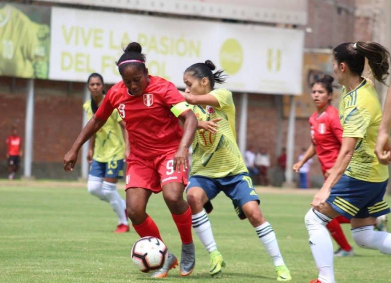Colombia impuso su jerarquía ante el equipo peruando que busca levantar su nivel para los Panamericanos. FOTO cortesía FPF