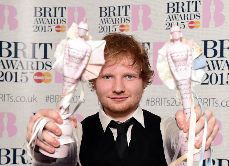 Mejor artista británico y Mejor álbum británico fueron los galardones que recibió Ed Sheeran, por encima del gran favorito Sam Smith. FOTO AP
