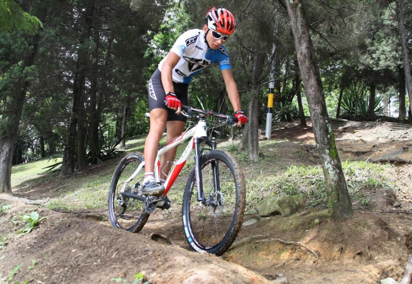 Jonathan Botero, de cross country, será el último colombiano en participar en Juegos Olímpicos. FOTO Juan Antonio Sánchez.