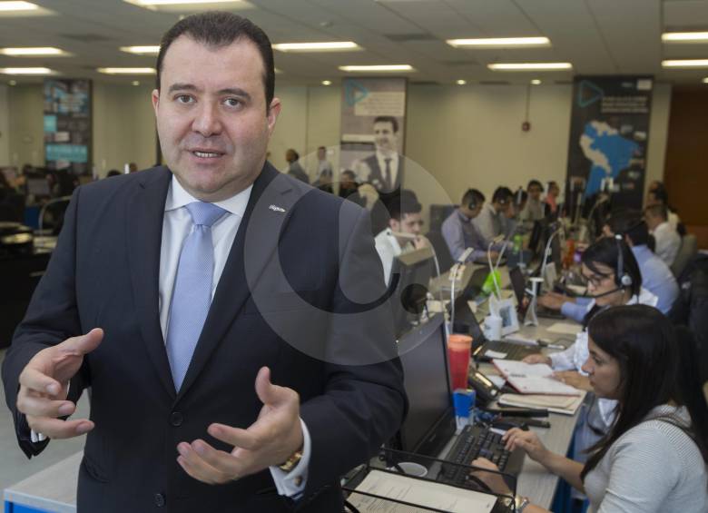 Mauricio Ferreira, gerente de Algar Tech, dijo que atienden servicios con operación las 24 horas del día. FOTO JULIO HERRERA