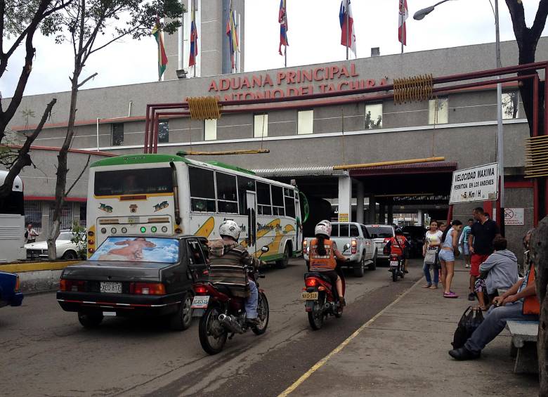 Según información oficial de la Cancillería, se estima que la población migrante colombiana que se encuentra en Venezuela, es cercana a los 940.000 personas. FOTO julio cesar herrera