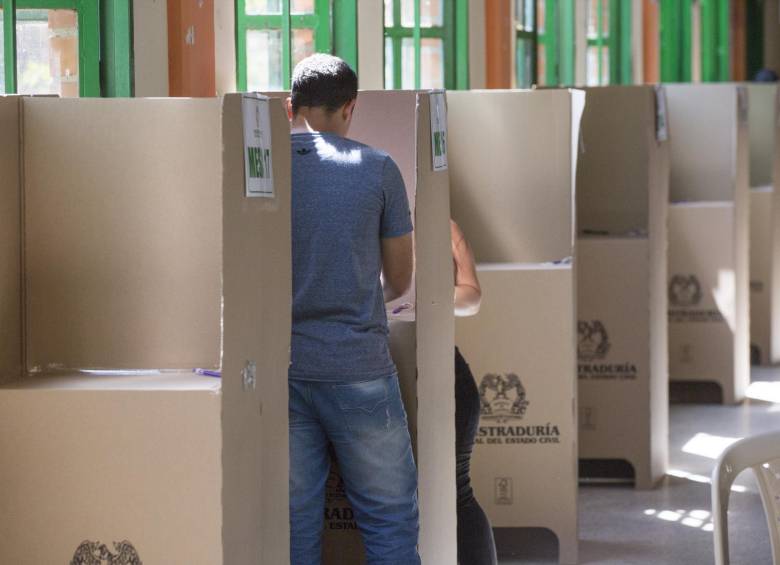 Pese a que el voto en blanco no superó ni siquiera el 10 % de la votación total, fue una expresión de disentimiento entre las dos opciones que estaban en juego este 17 de junio. FOTO edwin Bustamante