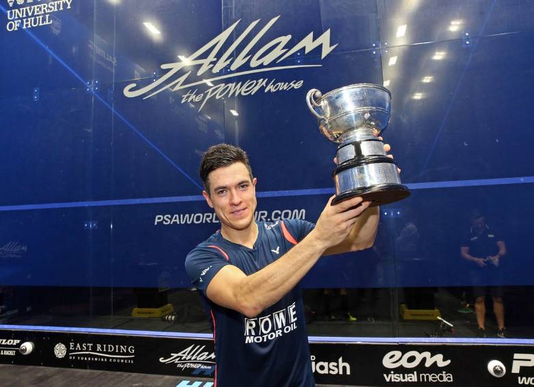El colombiano Miguel Ángel Rodríguez se quedó con el título del Open Británico. FOTO TOMADA DE @PSAWorldTour