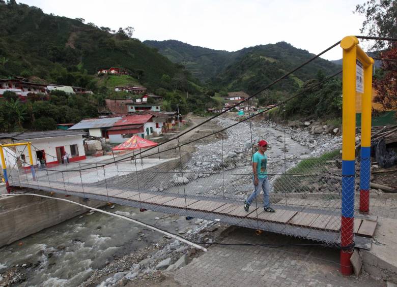 De a poco avanza la reconstrucción de Salgar luego de la tragedia que ocurrió en mayo pasado. FOTO EDWIN BUSTAMANTE