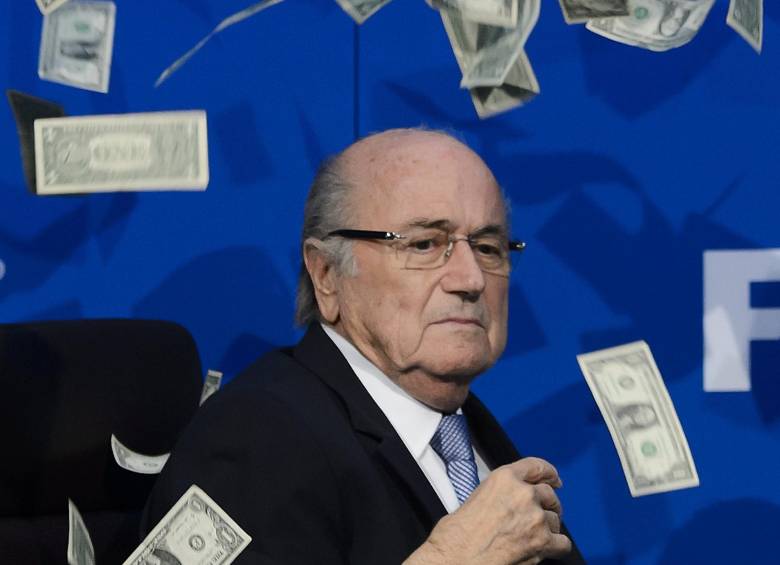 Coca-Cola y McDonald’s pidieron la renuncia del presidente de la Fifa, Joseph Blatter, luego que autoridades suizas abrieron una investigación criminal contra el jefe del ente rector del fútbol. FOTO AFP