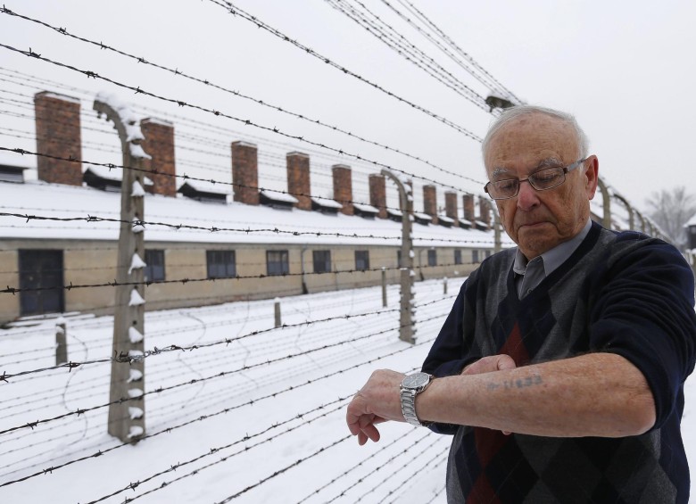 Muchos de ellos presentan aún marcas de su paso por el campo de concentración. 