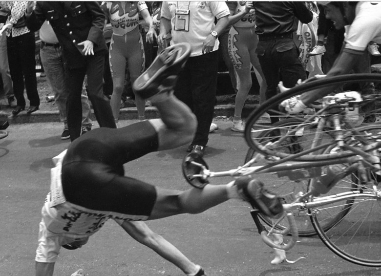El “Viacrucis de los ciclistas”, fotografía ganadora del Premio Nacional de Periodismo Simón Bolívar. Foto: Humberto Arango Gómez "Jaimar"