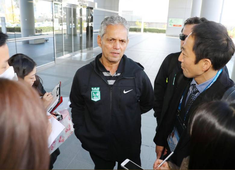 Reinaldo Rueda se someterá a una cirugía y tendrá cerca de doce semanas de incapacidad. FOTO AP