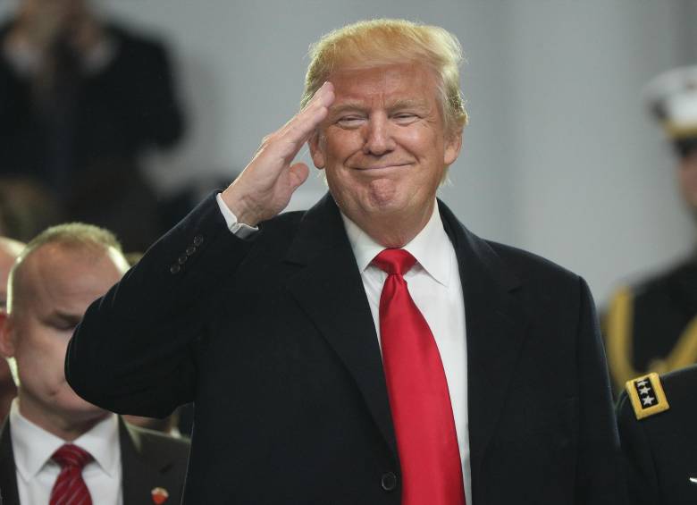 La campaña del presidente Donald Trump difundió en redes sociales tres videos sobre su rival demócrata. FOTO EFE