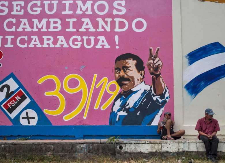 La represión del Gobierno de Daniel Ortega ya le ha costado la vida a 325 personas. FOTO: AFP