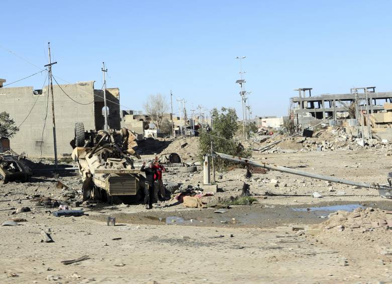 Las zonas recuperadas, que estaban en manos del Estado Islámico, están casi completamente devastadas por el conflicto. FOTO ap
