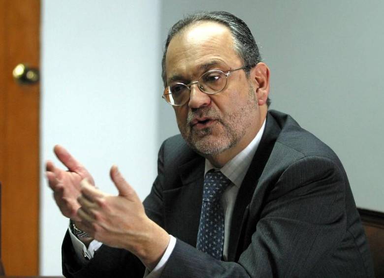 Luis Fernando Alarcón fue nombrado como nuevo presidente de la junta directiva del Grupo Éxito. FOTO COLPRENSA